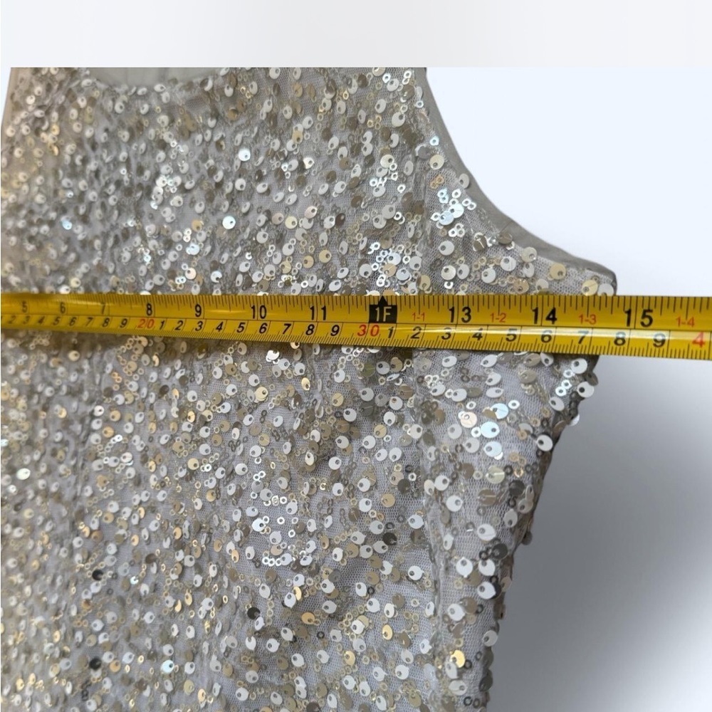 White House Black Market Silver Sequin Sparkle Mini Dress - size 00 - Picture 5 of 8